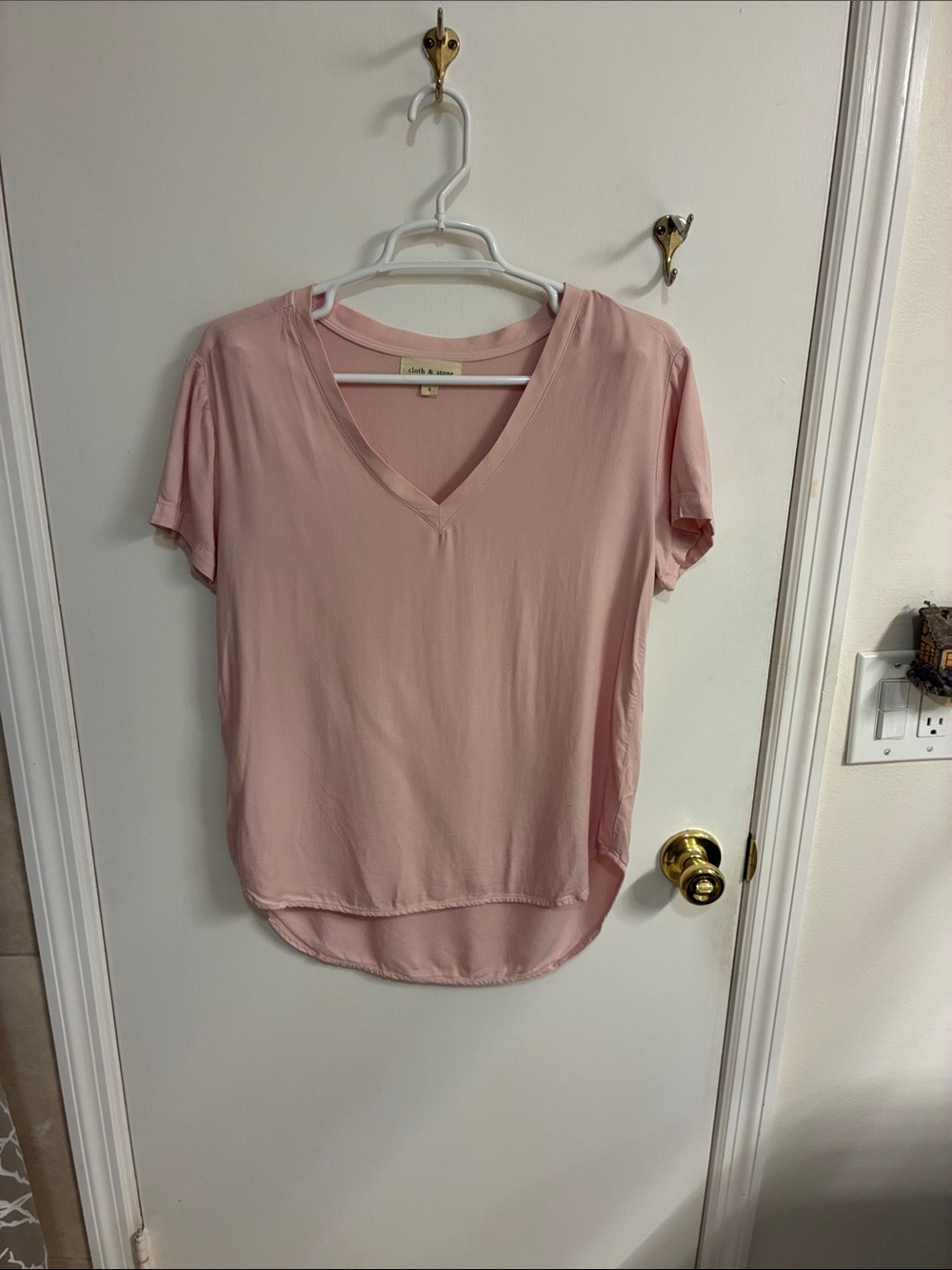 cloth & stone by Anthropologie Blush Pink V-Neck Short Sleeve Top Sz S